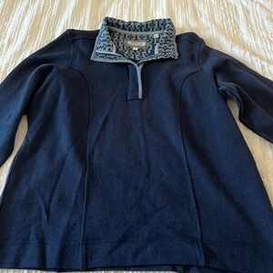 Women’s Orvis pullover size L